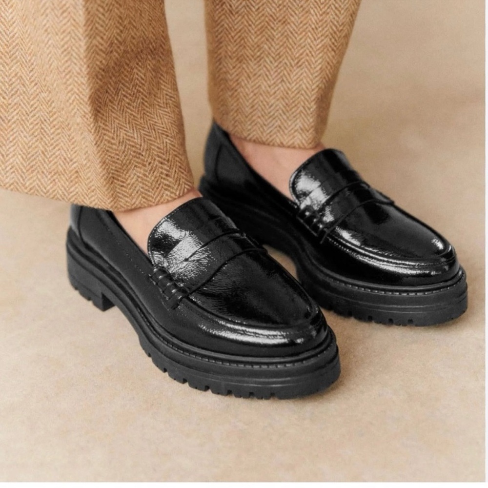 Szane Albane Loafers Black Patent Leather Size 40 Euc